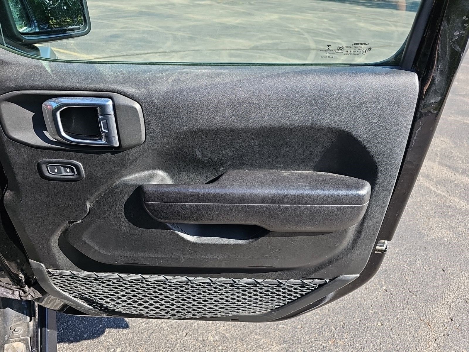 Used 2021 Black Clearcoat Jeep Rubicon image 14