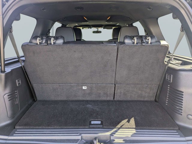 Used 2015 Black Ford XLT image 12