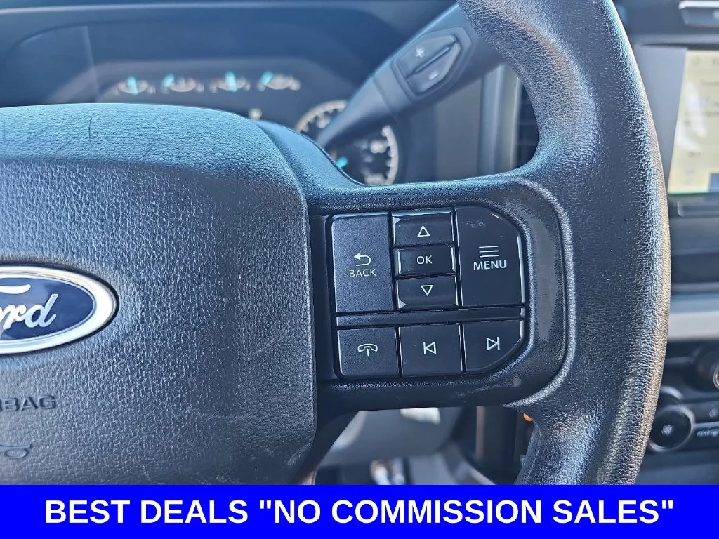 Used 2023 Iconic Silver Metallic Ford XLT image 17