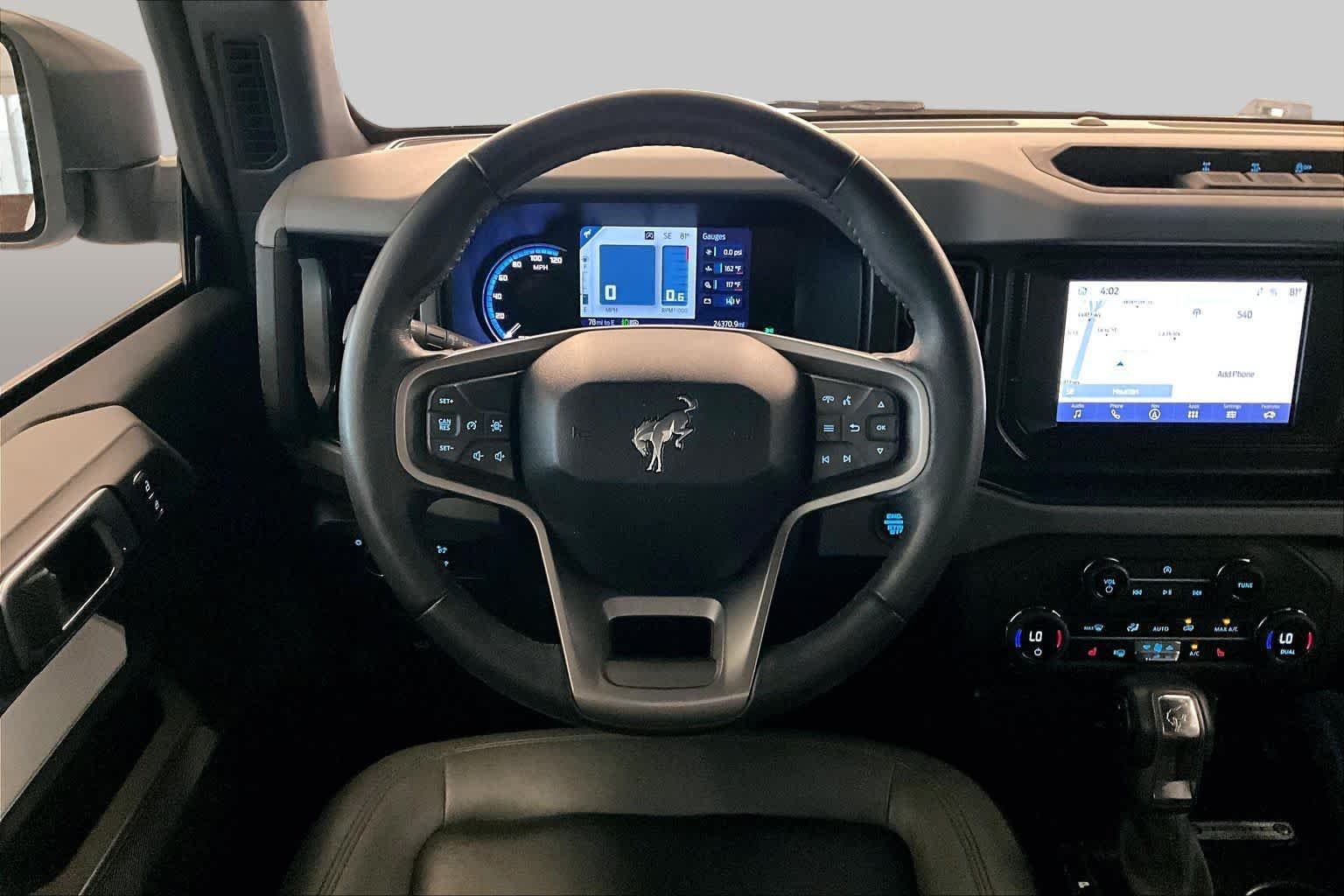 Used 2023 Oxford White Ford Black Diamond image 15