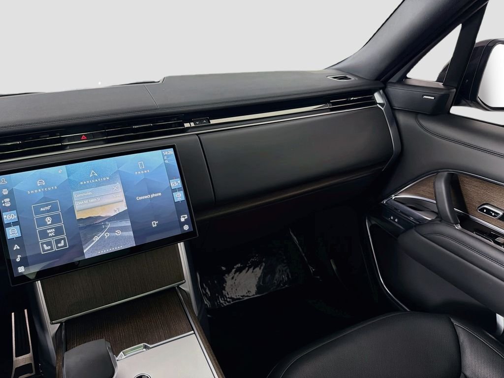 Certified Used 2025 Gray Land Rover SE image 25