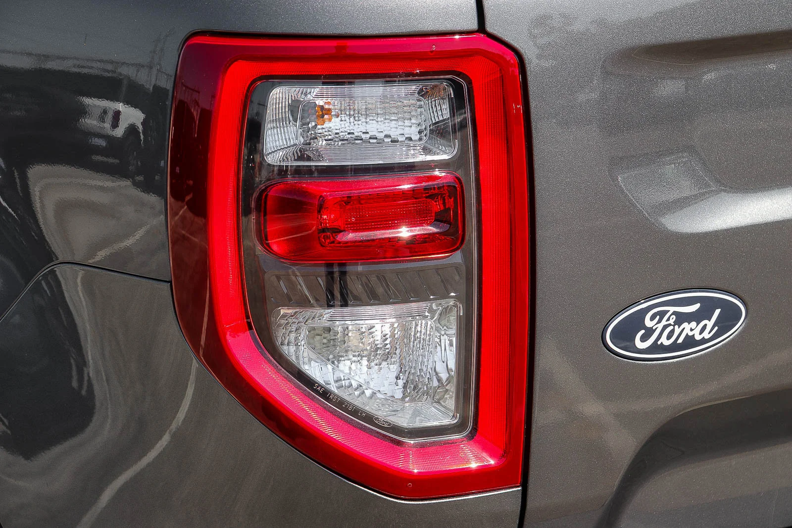 New 2026 Oxford White Ford XL image 9
