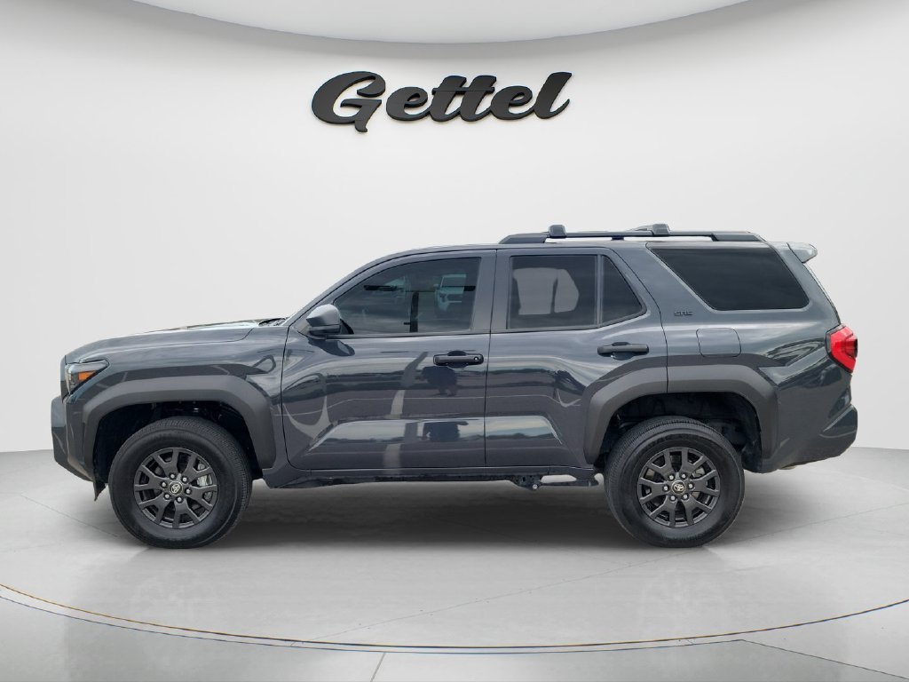 Certified Used 2025  Toyota SR5 image 8