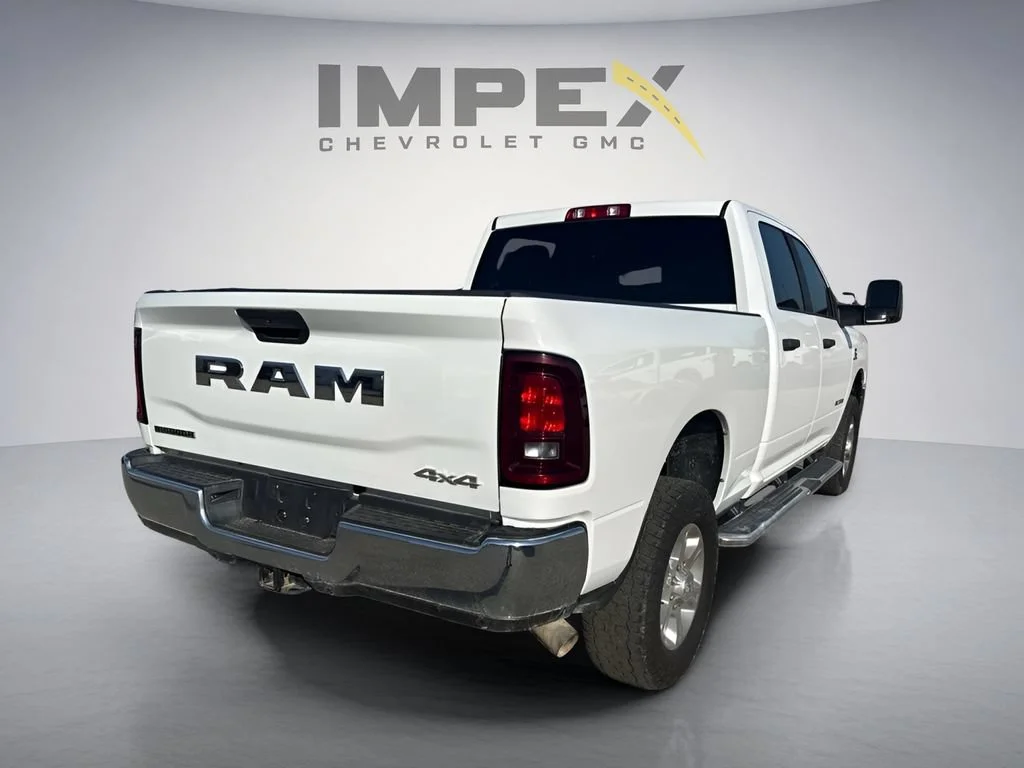 Used 2025 White Ram Big Horn image 5