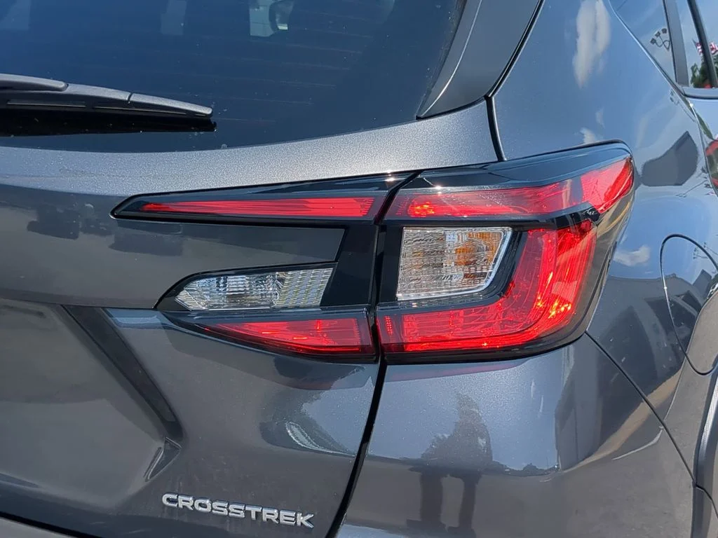 2025 Subaru Crosstrek Premium - Photo 8