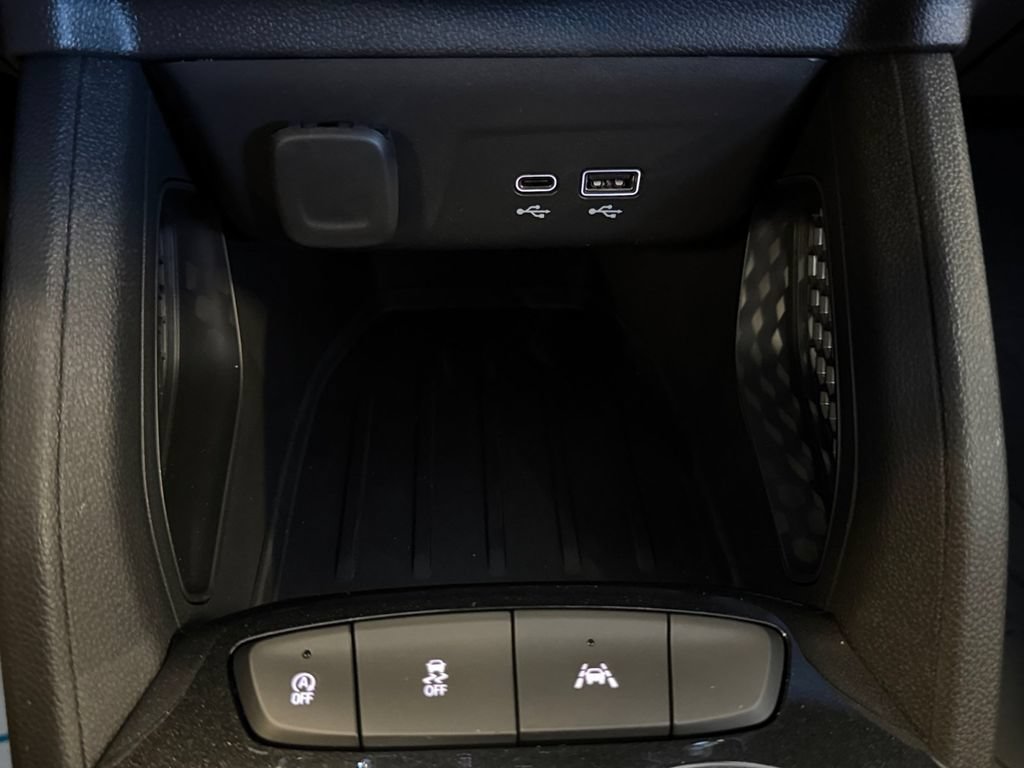 New 2026 Mosaic Black Metallic Chevrolet LT image 24