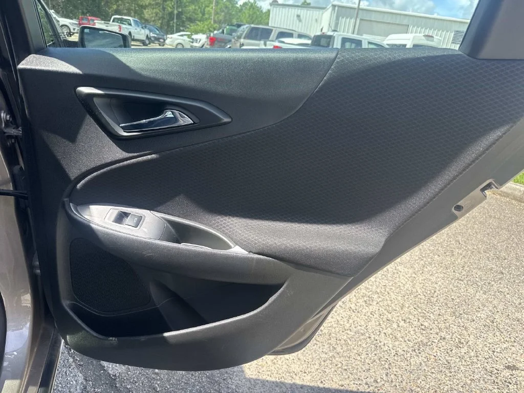 Used 2023 Gray Chevrolet LT image 20