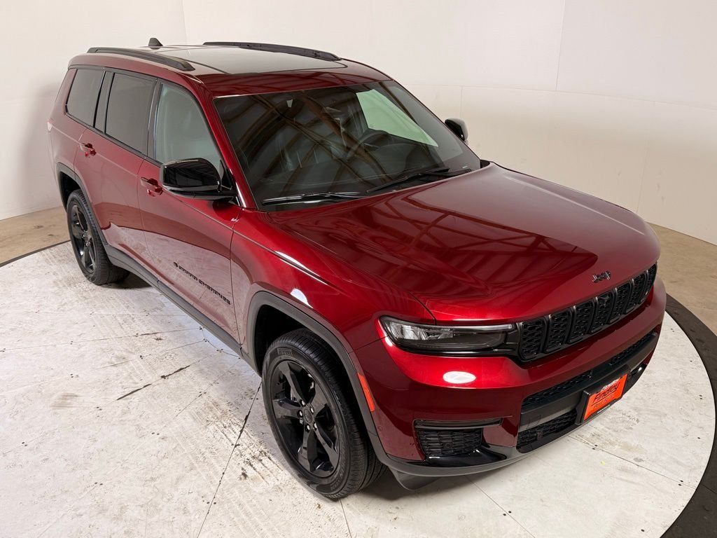 2025 Jeep Grand Cherokee L Limited 4x4's photo