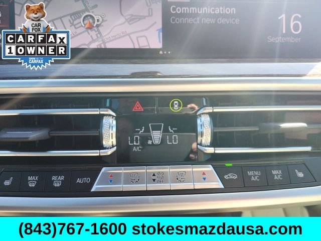 Used 2022 White BMW sDrive30i image 31