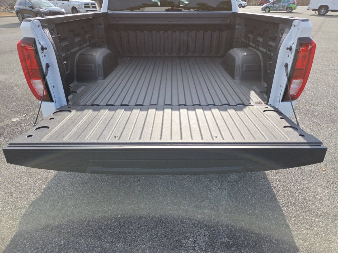 New 2026 Summit White GMC Pro image 18