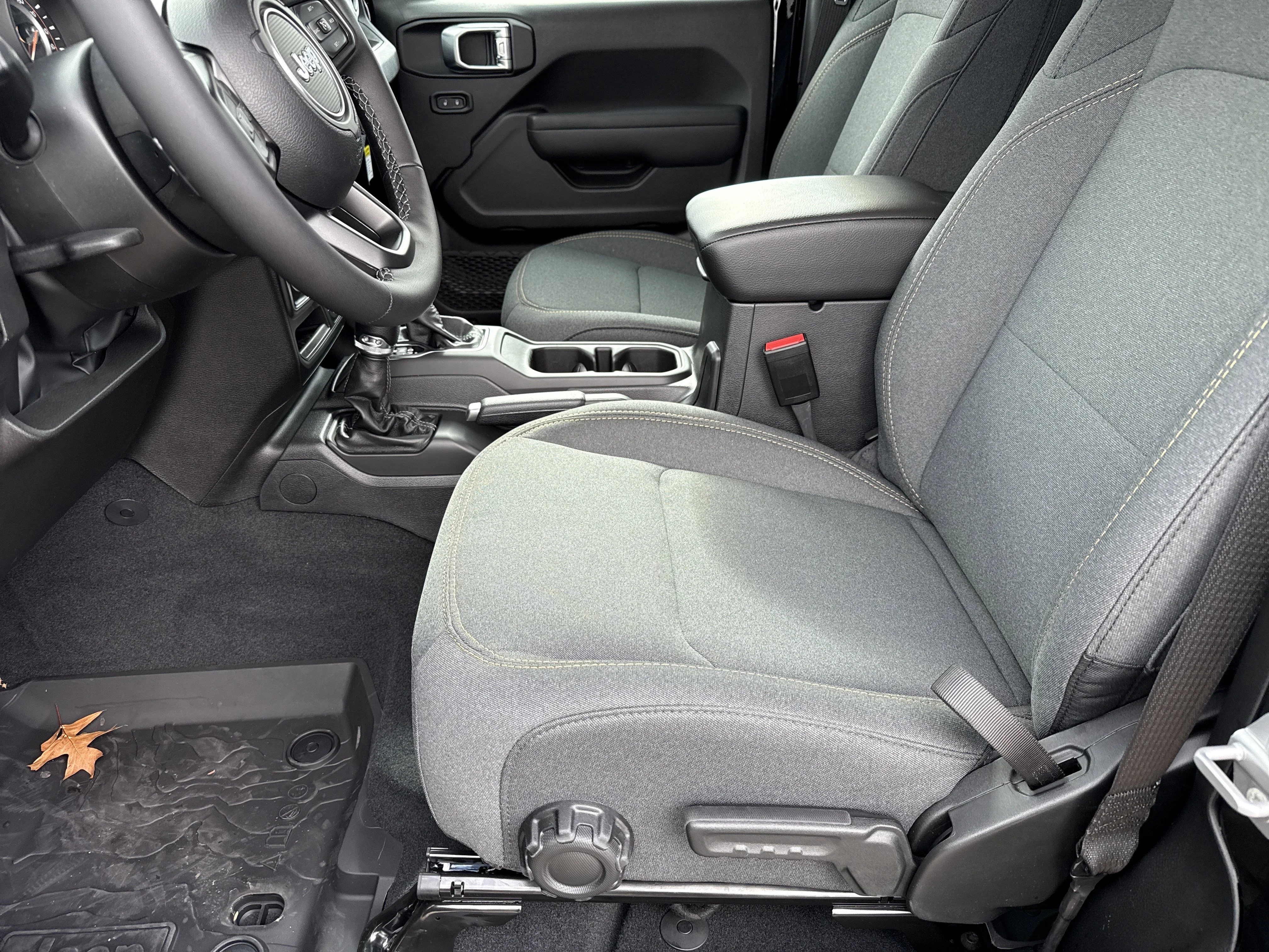New 2026 Black Clearcoat Jeep Sport S image 9