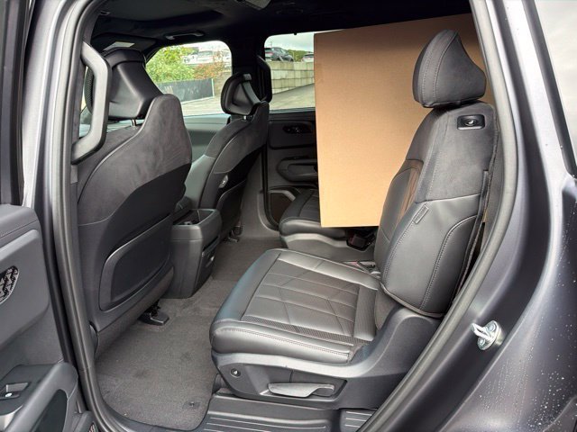 New 2027 Panthera Metal Matte Kia X-LINE SX PRESTIGE image 8