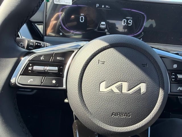 New 2026 Snow White Pearl Kia S image 25