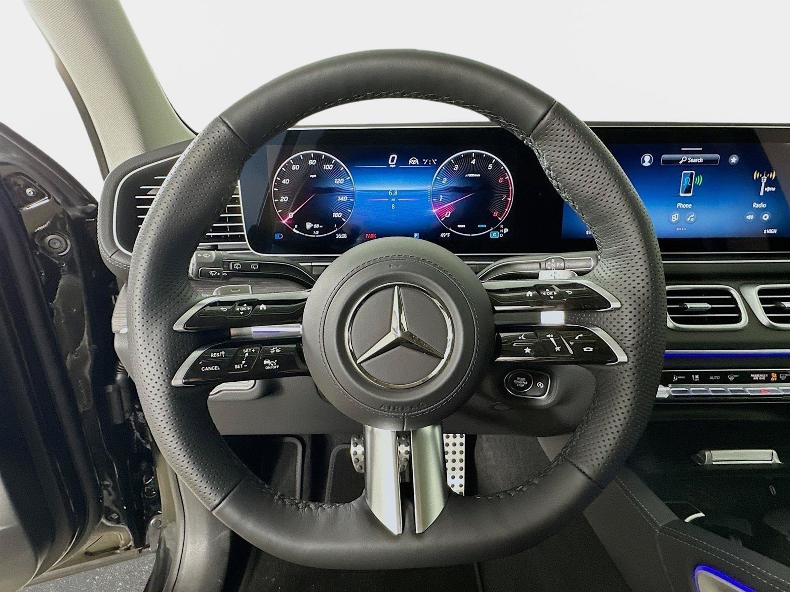 Used 2026  Mercedes-Benz GLS 450 image 11