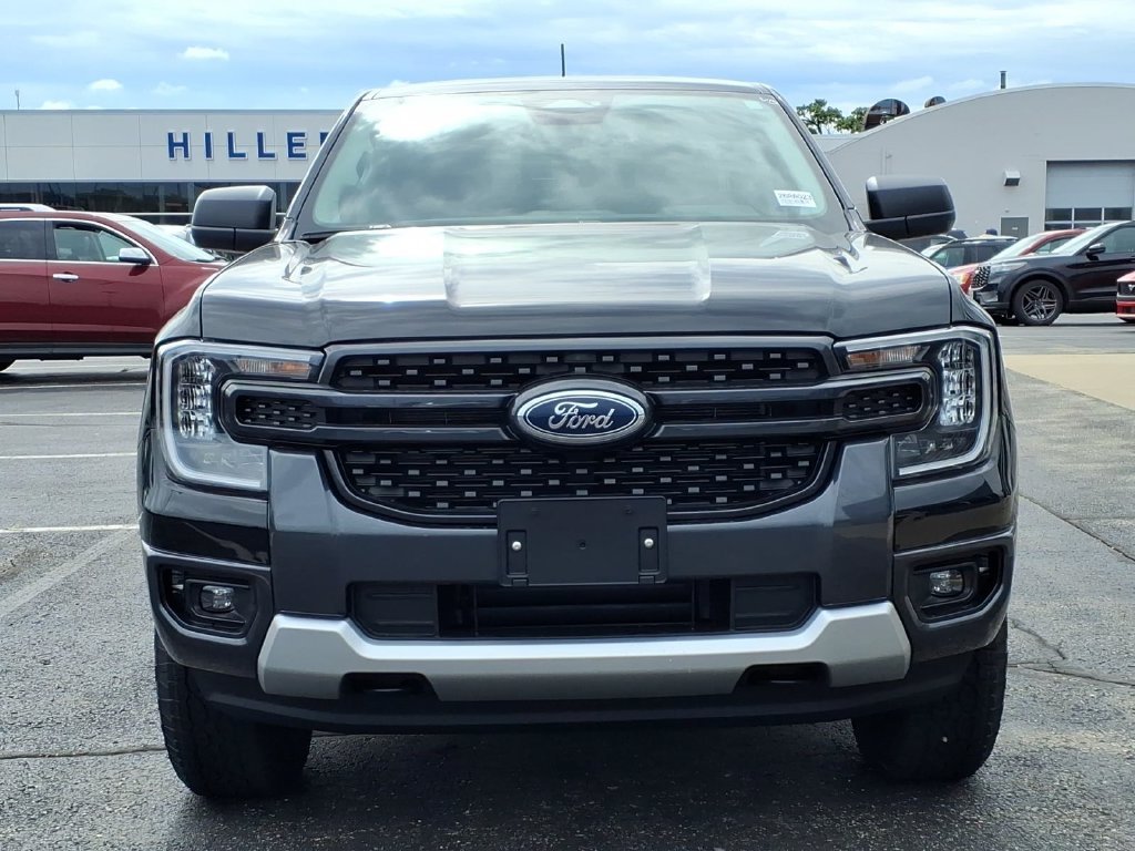 New 2026 Shadow Black Ford XLT image 2