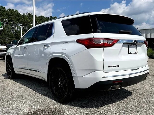 Used 2018 White Chevrolet Premier image 6