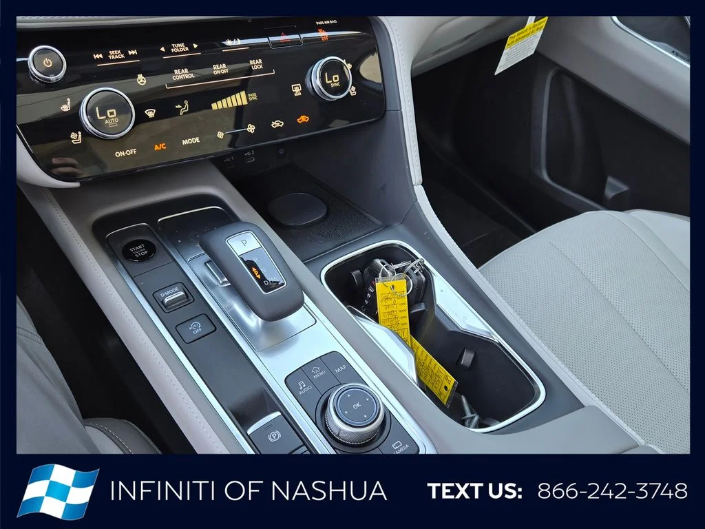 New 2027 GRAPHITE SHADOW INFINITI Luxe AWD image 25