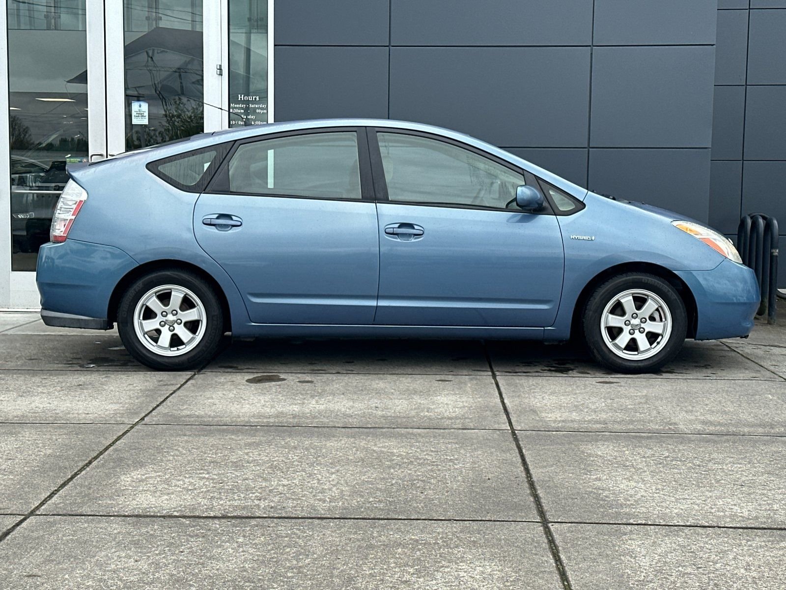 Used 2006 Seaside Pearl Toyota Base image 2