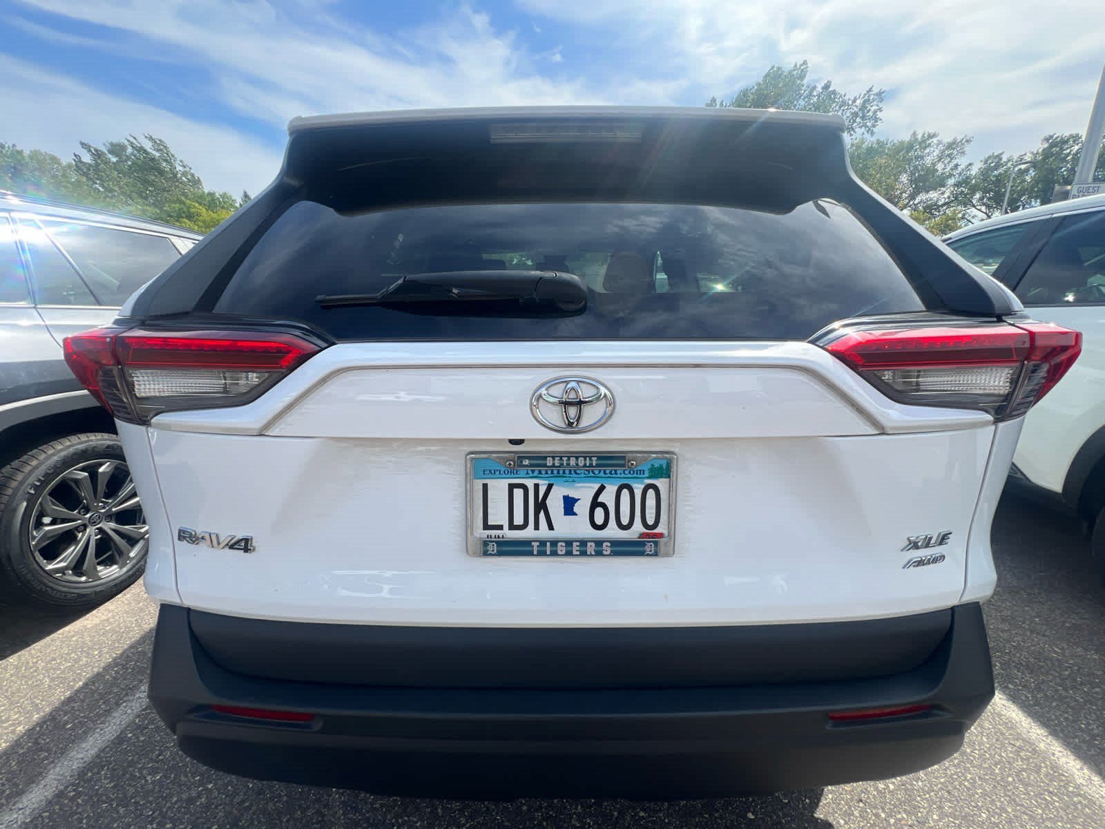 Certified 2022 Toyota RAV4 XLE with VIN 2T3P1RFV8NW291837 for sale in Golden Valley, Minnesota