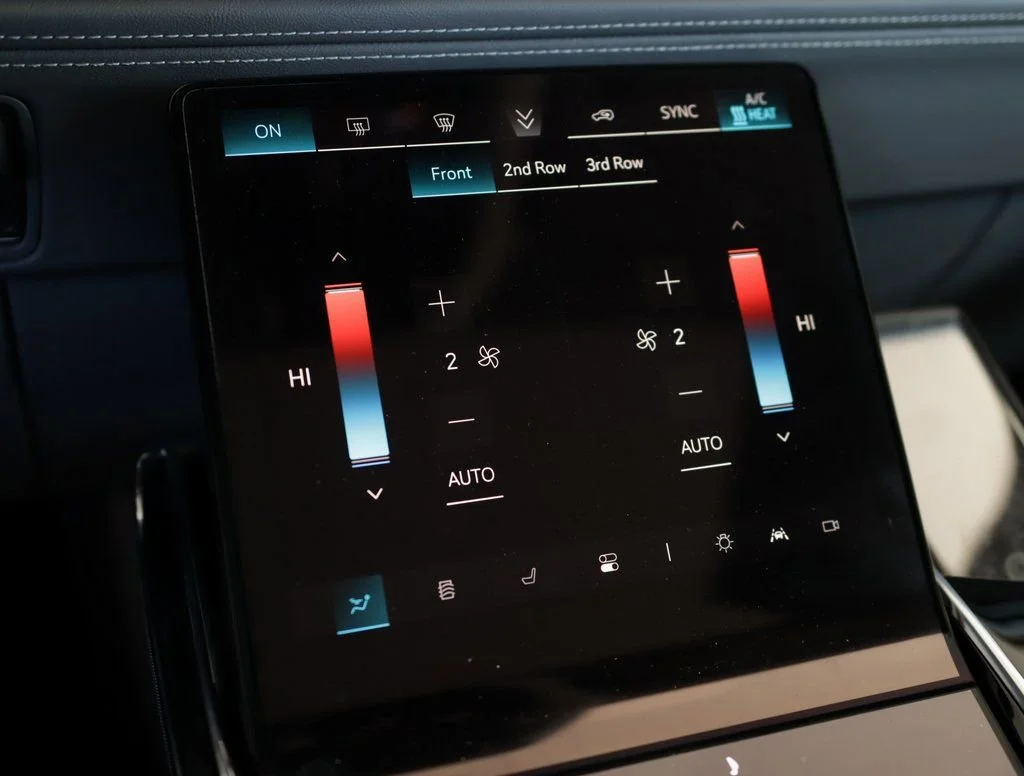 2026 Cadillac Escalade IQ Luxury - Photo 23