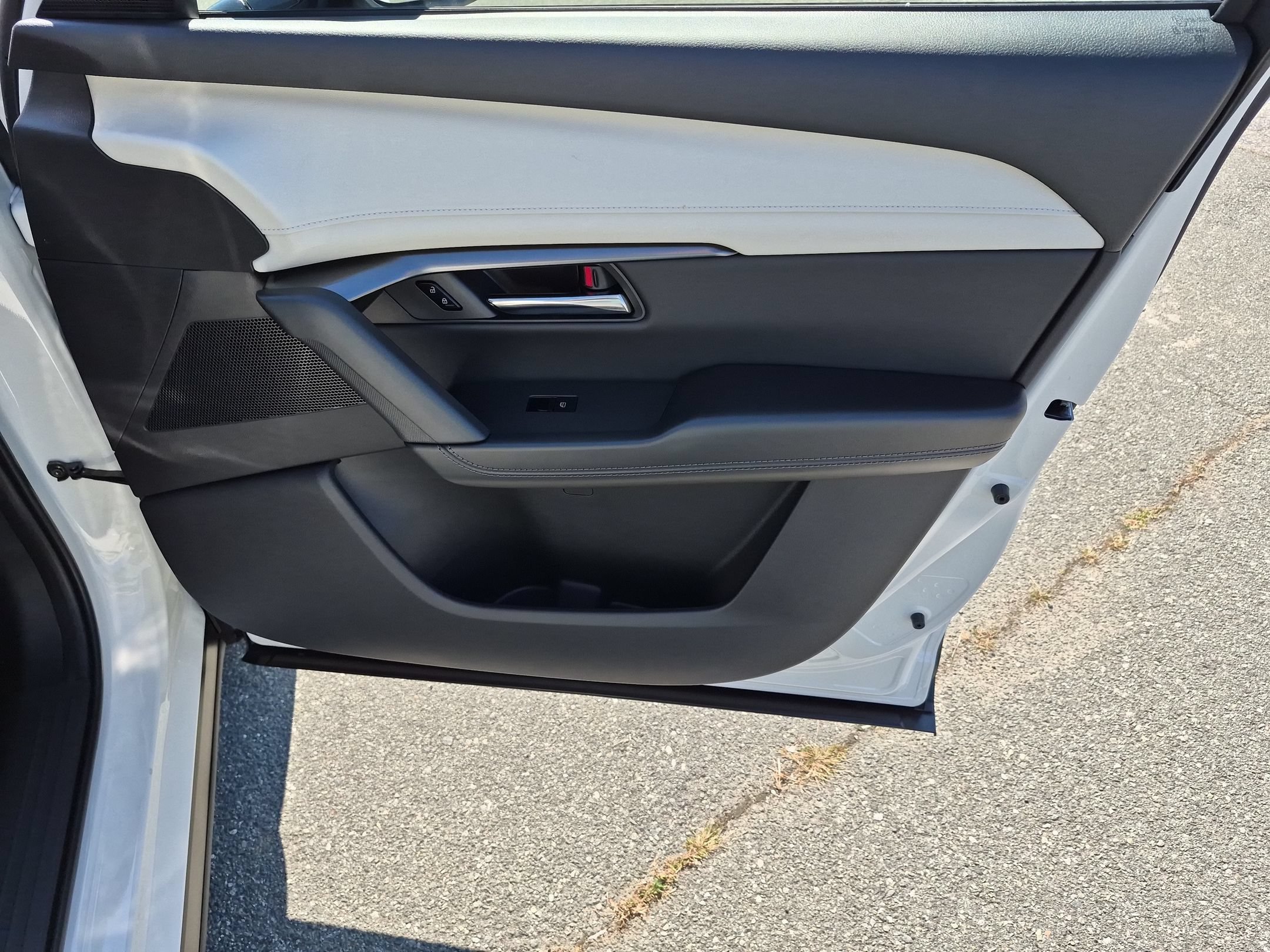 New 2026 Rhodium White Metallic Mazda 2.5 S Preferred AWD image 31