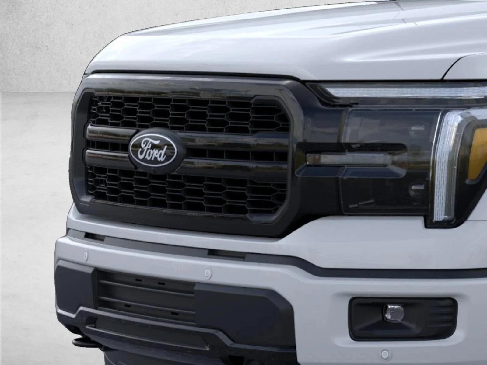 New 2026 Oxford White Ford Lariat® image 17