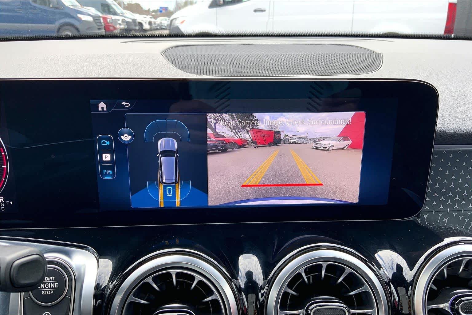New 2026 Starling Blue Metallic Mercedes-Benz GLB 250 image 29
