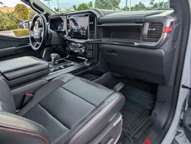2024 Ford F-150 Raptor - Photo 14
