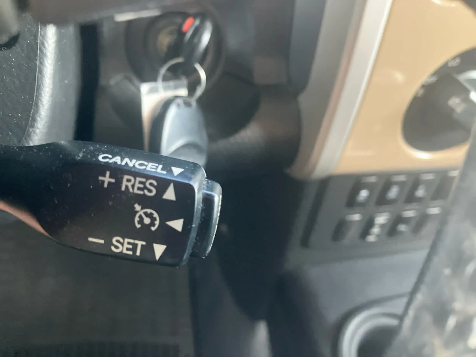 Used 2014 Quicksand Toyota  image 17