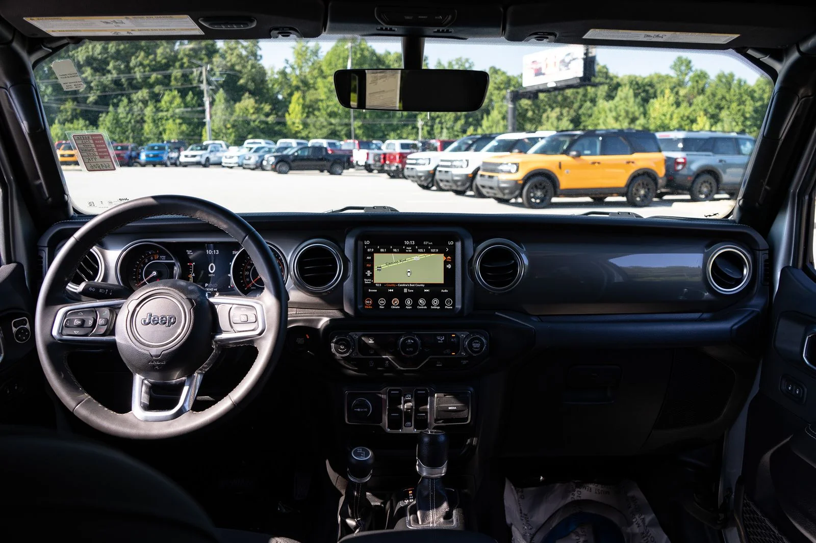 Used 2023 Silver Jeep Overland image 19