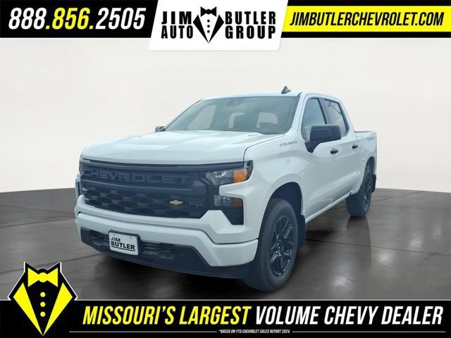 New 2026 Summit White Chevrolet Custom image 1