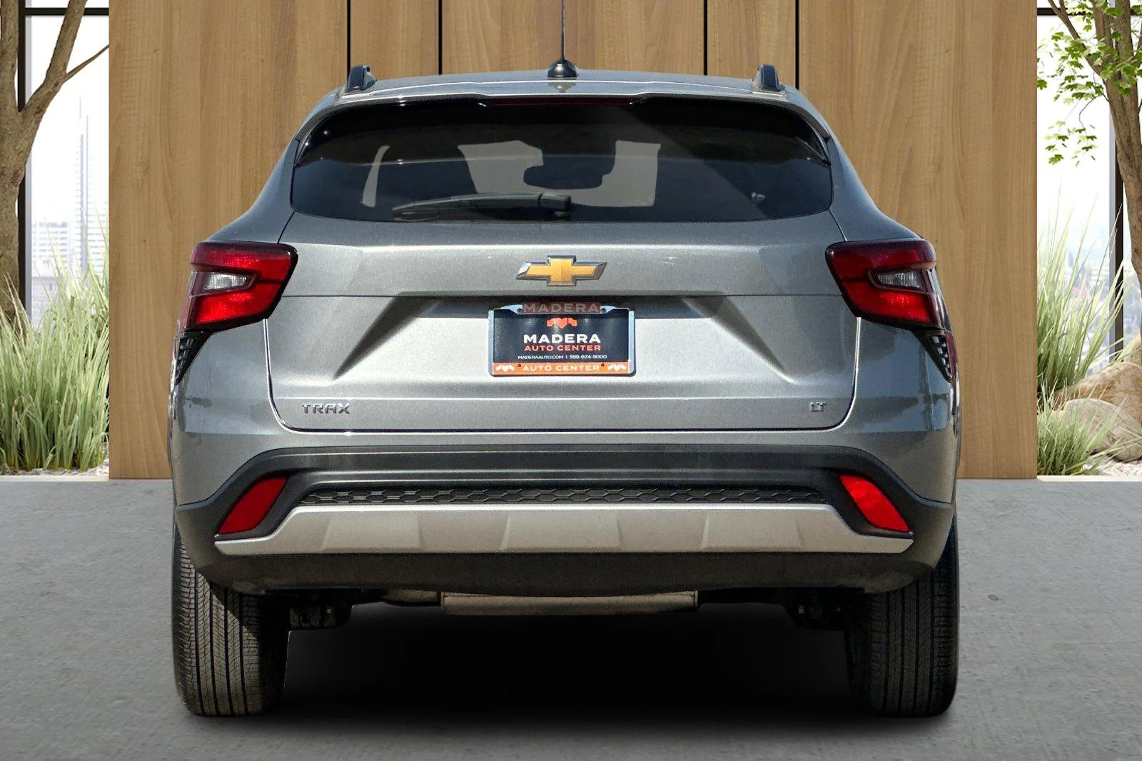 Used 2025 Gray Chevrolet LT image 5