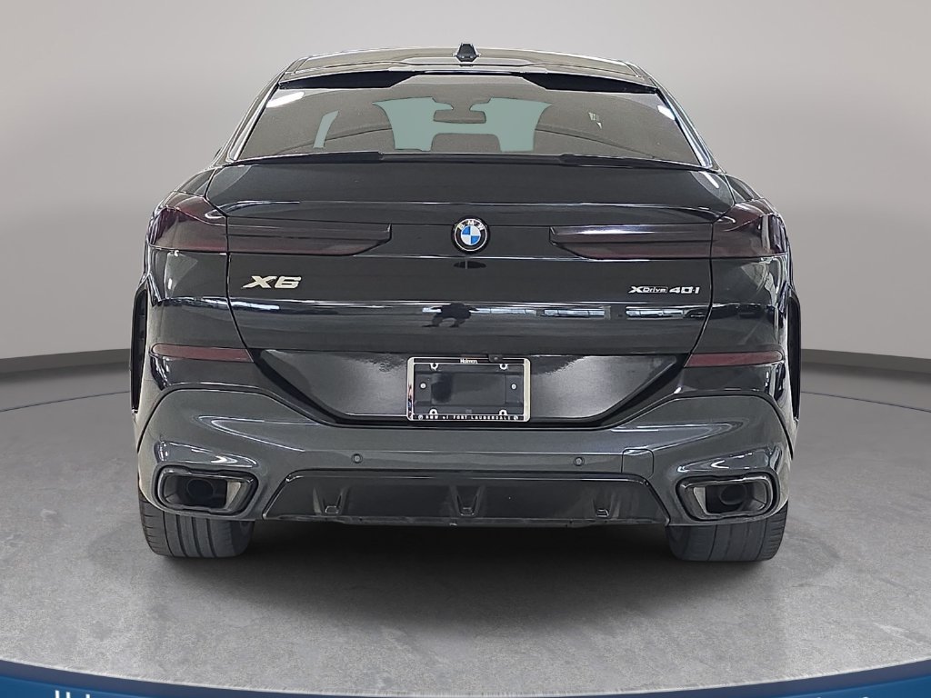 Certified Used 2024 Black Sapphire Metallic BMW xDrive40i image 7