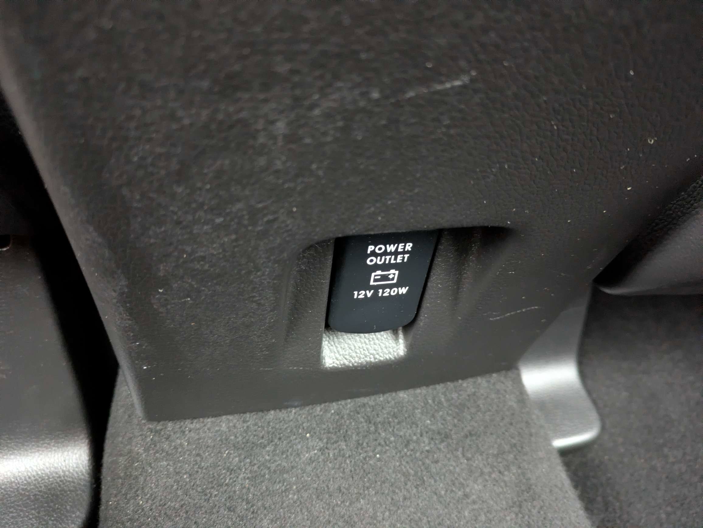 Used 2020 Tarmac Black Metallic Mitsubishi SE image 16