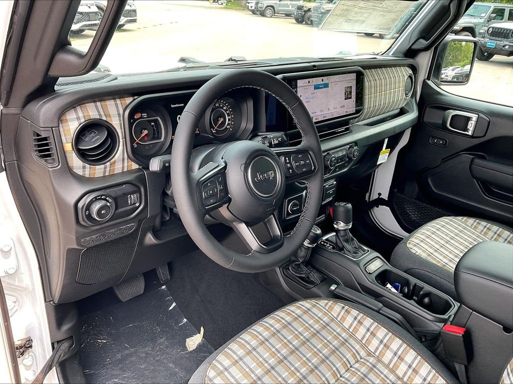New 2026 Bright White Clearcoat Jeep 85th Anniversary Edition image 9