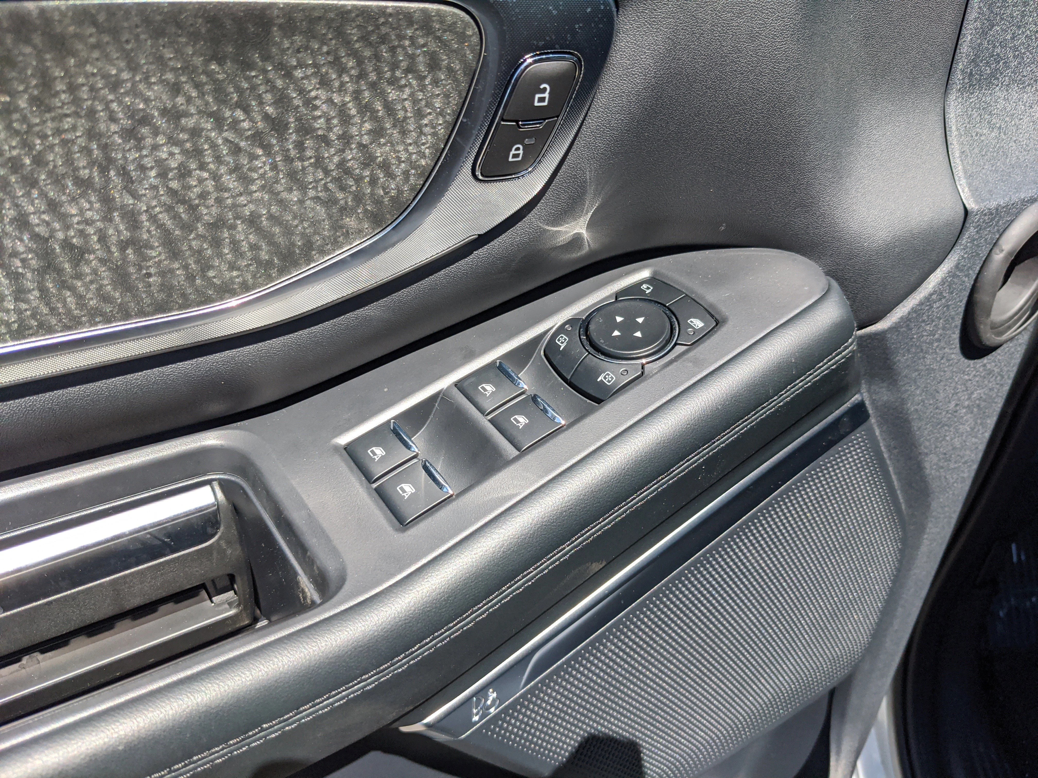 New 2026 Space Silver Metallic Ford Tremor® image 18