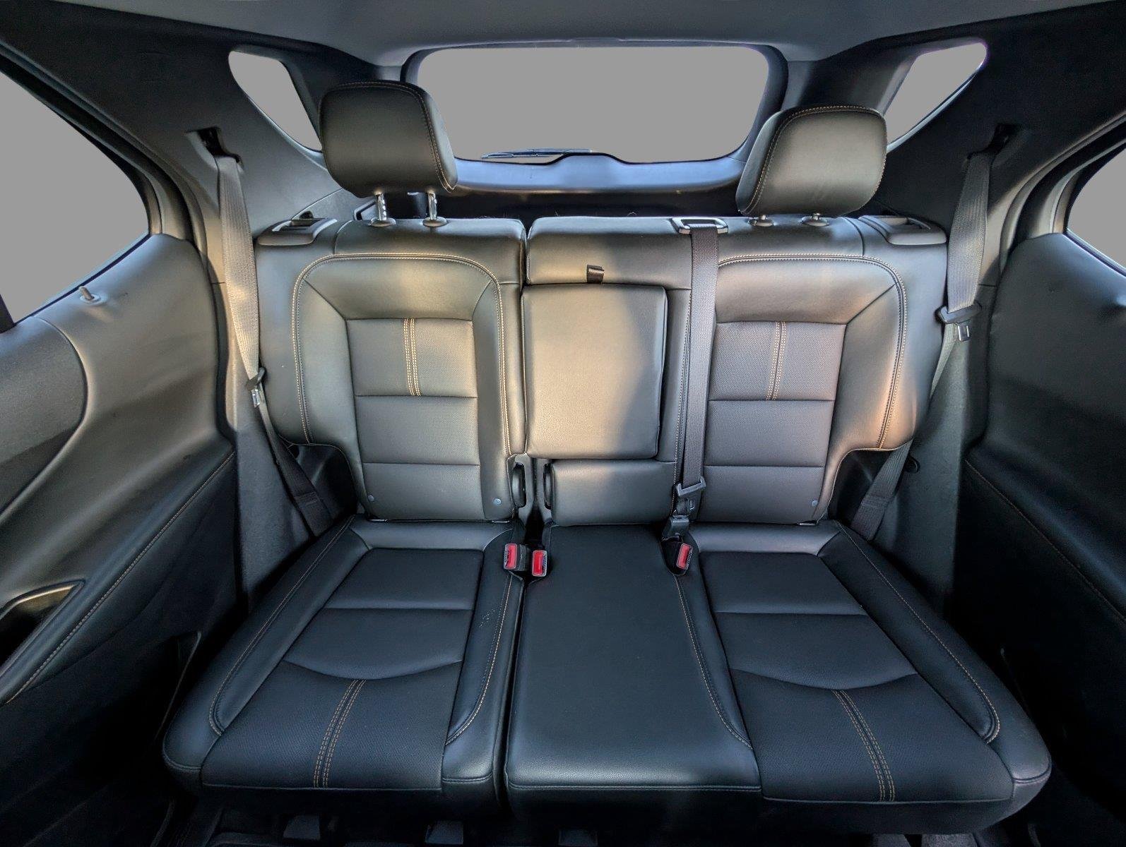 Used 2024 Sterling Gray Metallic Chevrolet Premier image 31