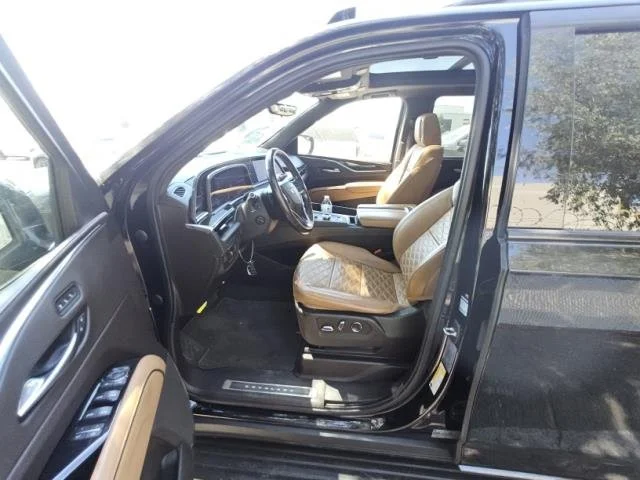 Used 2021 BLACK RAVEN Cadillac Sport image 15