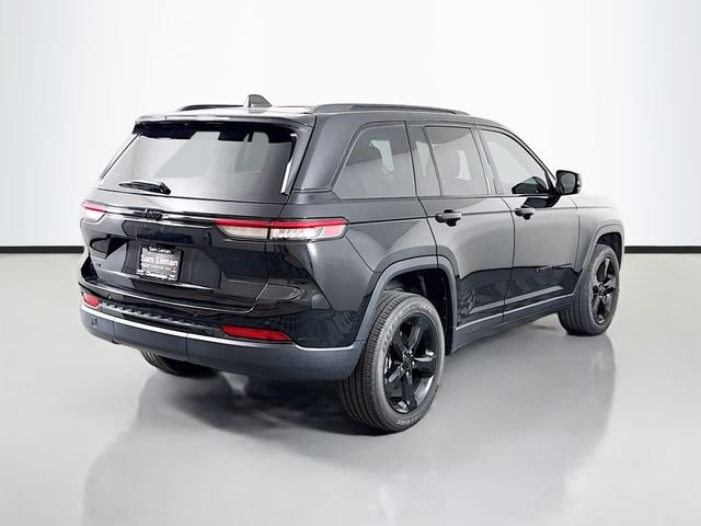 Used 2023 Black Jeep Altitude X image 7