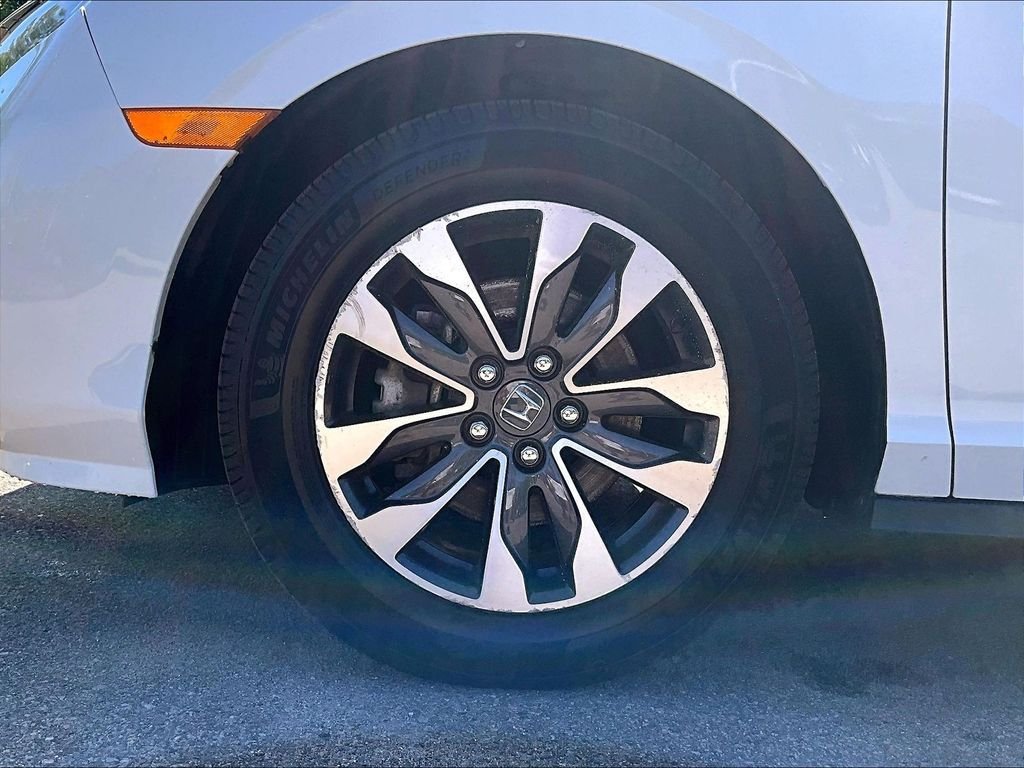 Used 2021 White Honda EX-L image 7