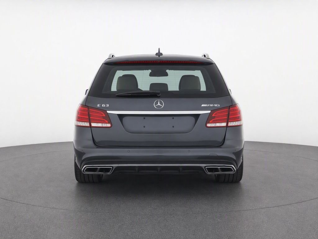 Used 2015 Steel Gray Metallic Mercedes-Benz E 63 AMG® image 7