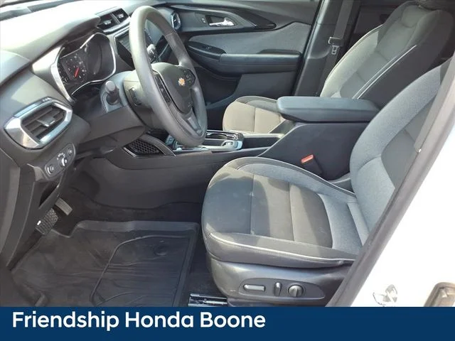 Used 2023 White Chevrolet LT image 13