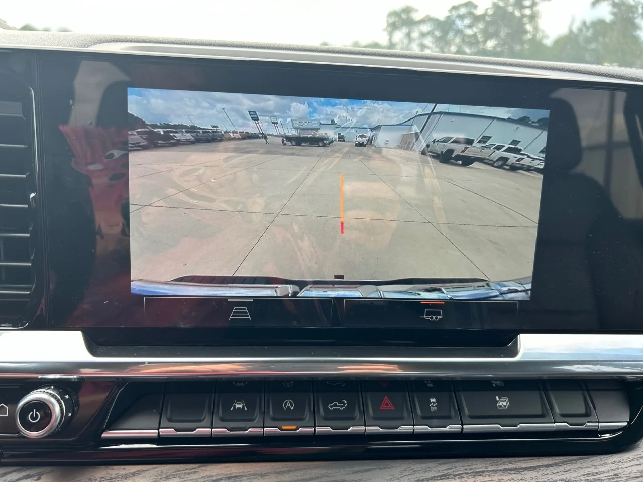 Used 2025 Sterling Metallic GMC SLT image 12
