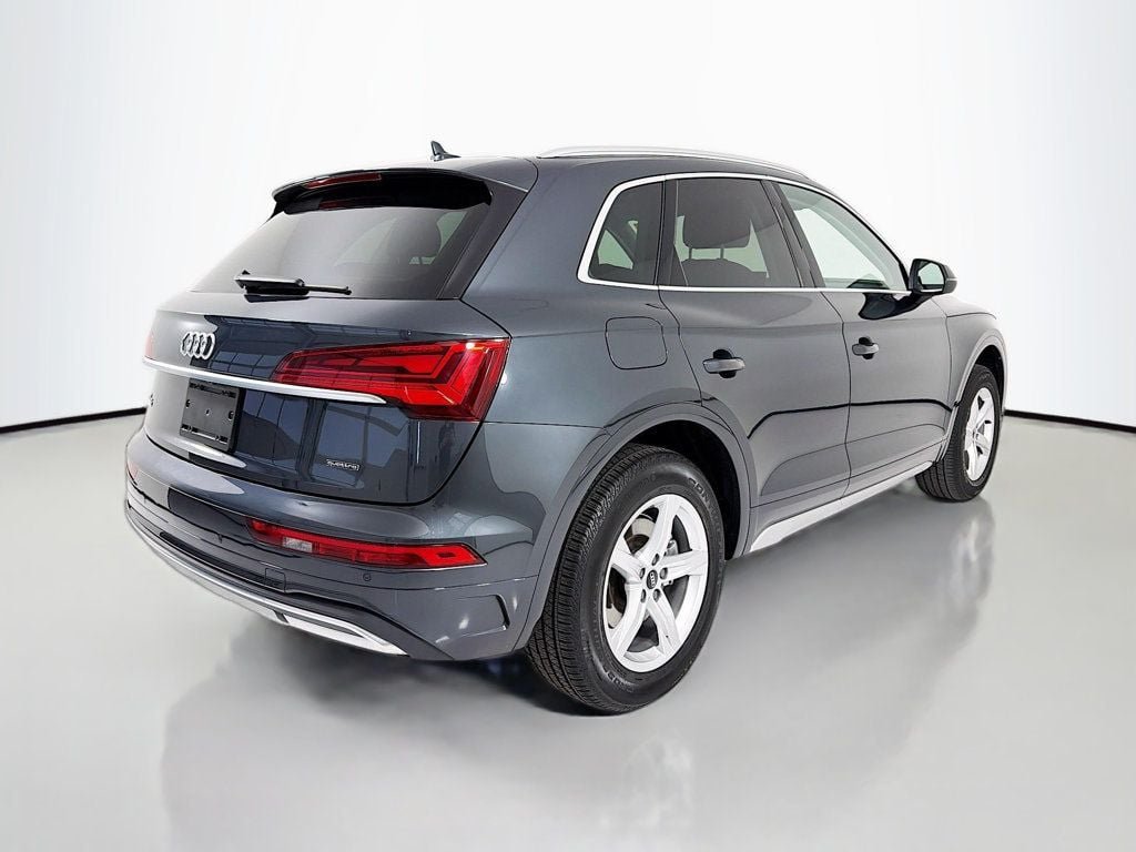 Used 2021 Manhattan Gray Metallic Audi Premium 45 TFSI quattro image 7