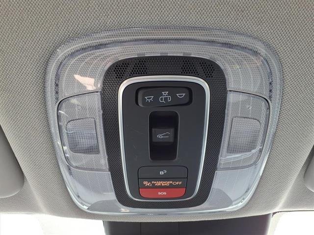 2024 Hyundai Elantra Limited - Photo 18