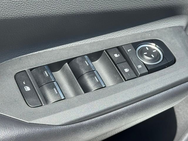 Used 2024  Toyota XLE image 22