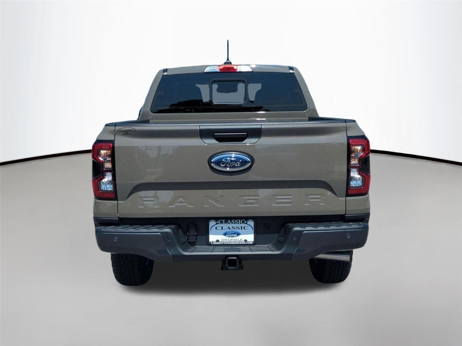 New 2026 Marsh Gray Ford XLT image 4