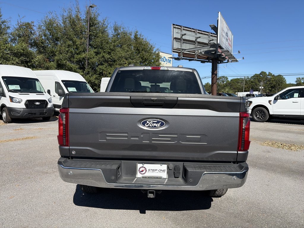 Certified Used 2025 Gray Metallic Ford XLT image 6