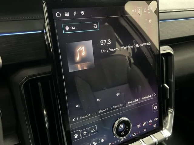 2026 GMC Acadia AT4 - Photo 14