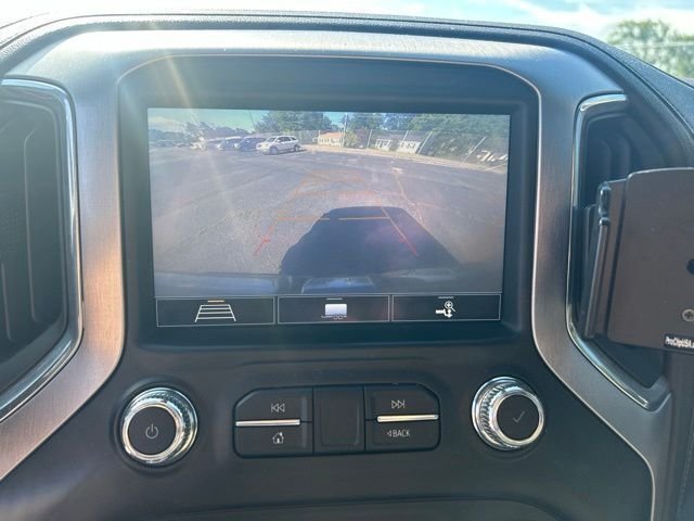 Used 2020 Silver GMC SLT image 10